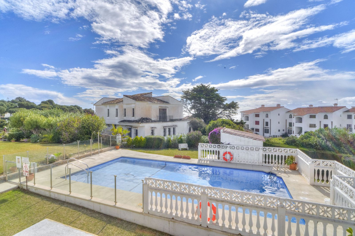2 Bed Apartment for sale in Miraflores Costa Del Sol, Málaga, Spain