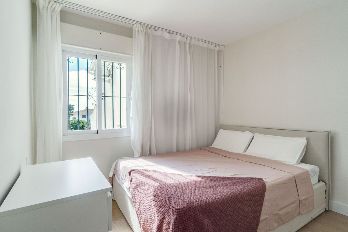 2 Bed Apartment for sale in Miraflores Costa Del Sol, Málaga, Spain