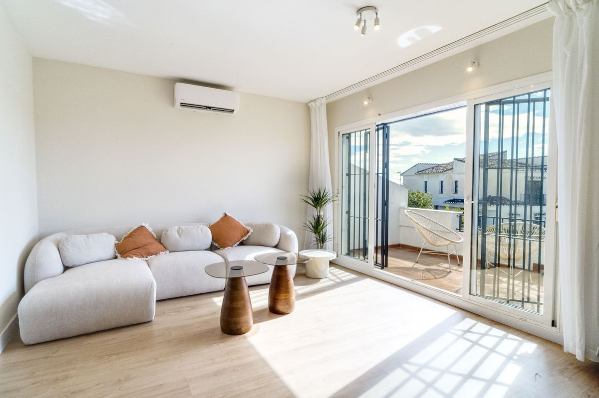 2 Bed Apartment for sale in Miraflores Costa Del Sol, Málaga, Spain