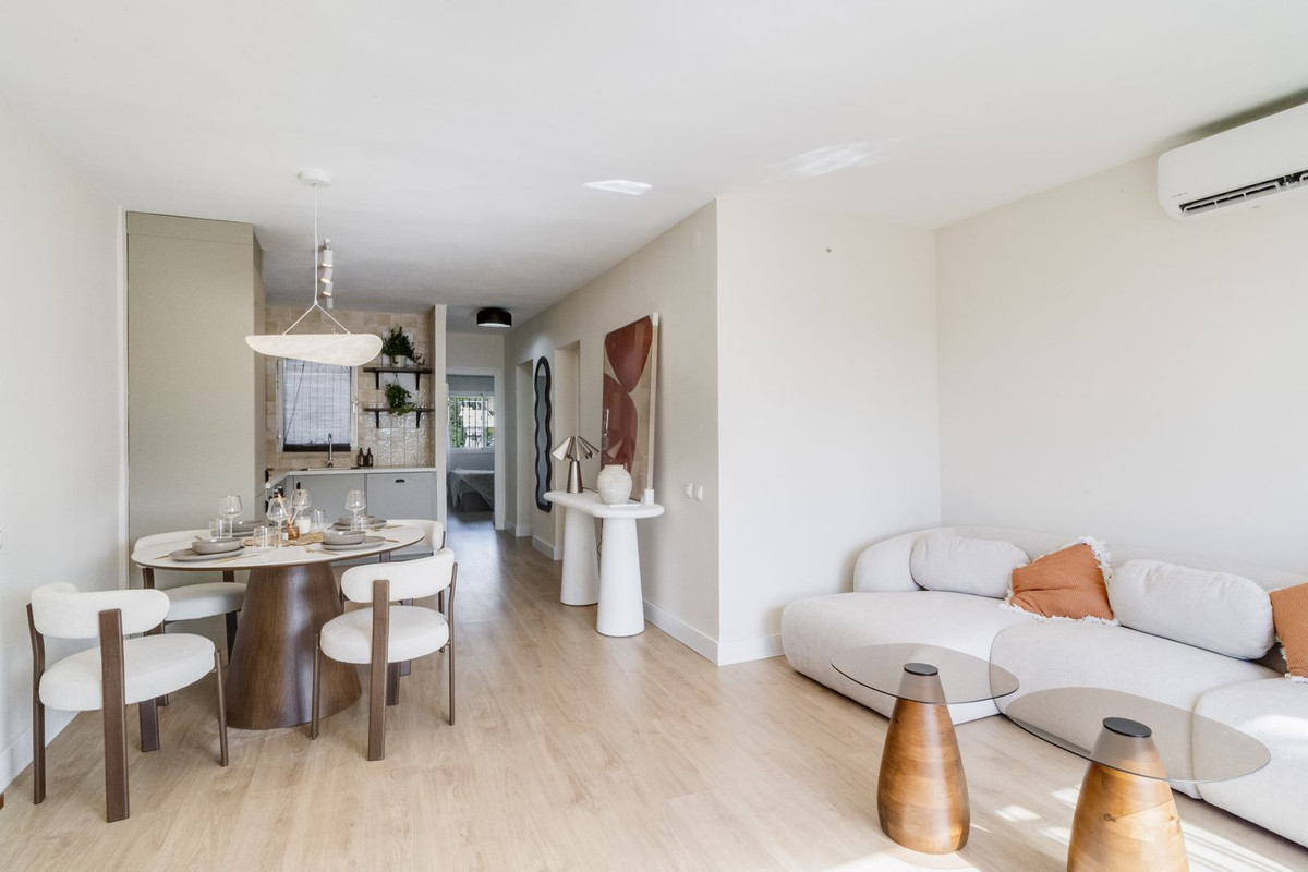 2 Bed Apartment for sale in Miraflores Costa Del Sol, Málaga, Spain