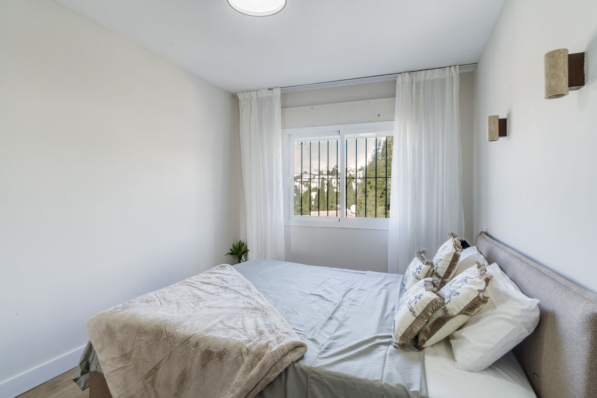 2 Bed Apartment for sale in Miraflores Costa Del Sol, Málaga, Spain