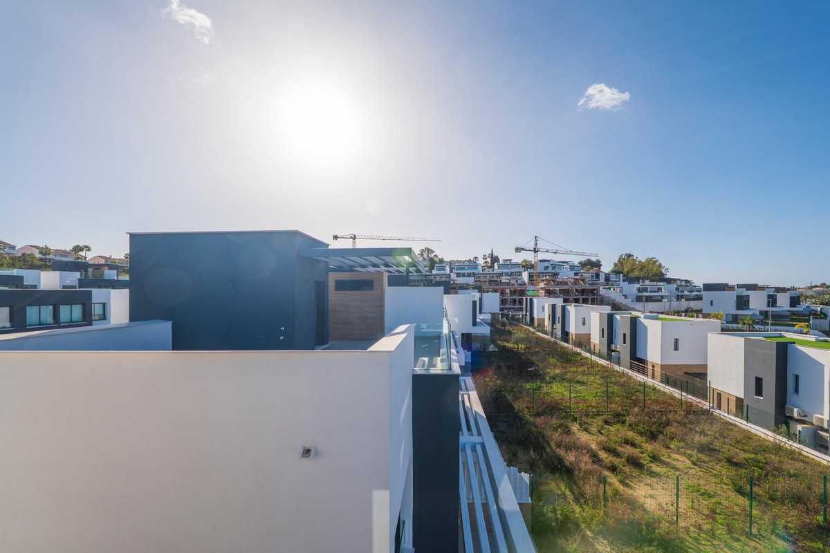 3 Bed Townhouse for sale in Atalaya Costa Del Sol, Málaga, Spain