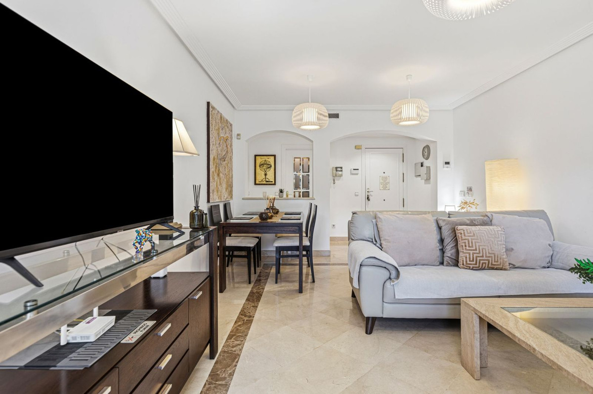 2 Bed Apartment for sale in Los Arqueros Costa Del Sol, Málaga, Spain