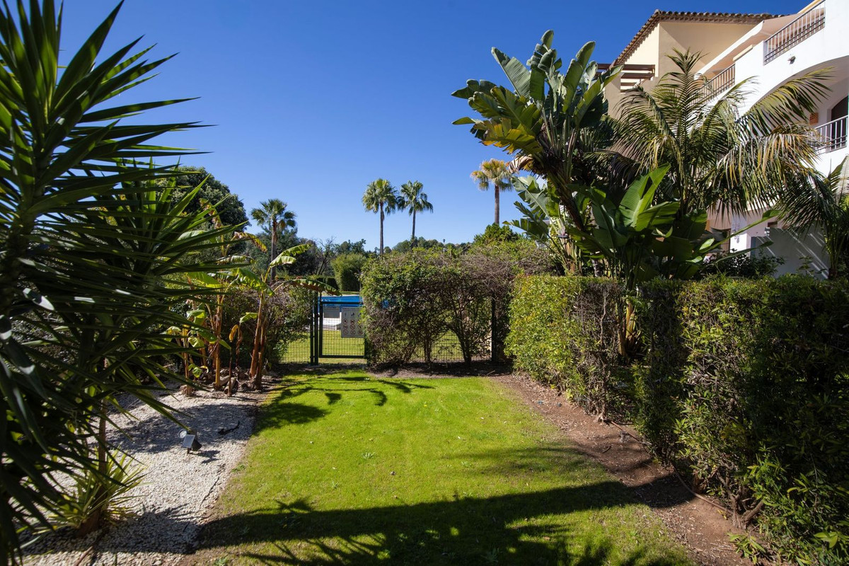 2 Bed Apartment for sale in Los Arqueros Costa Del Sol, Málaga, Spain