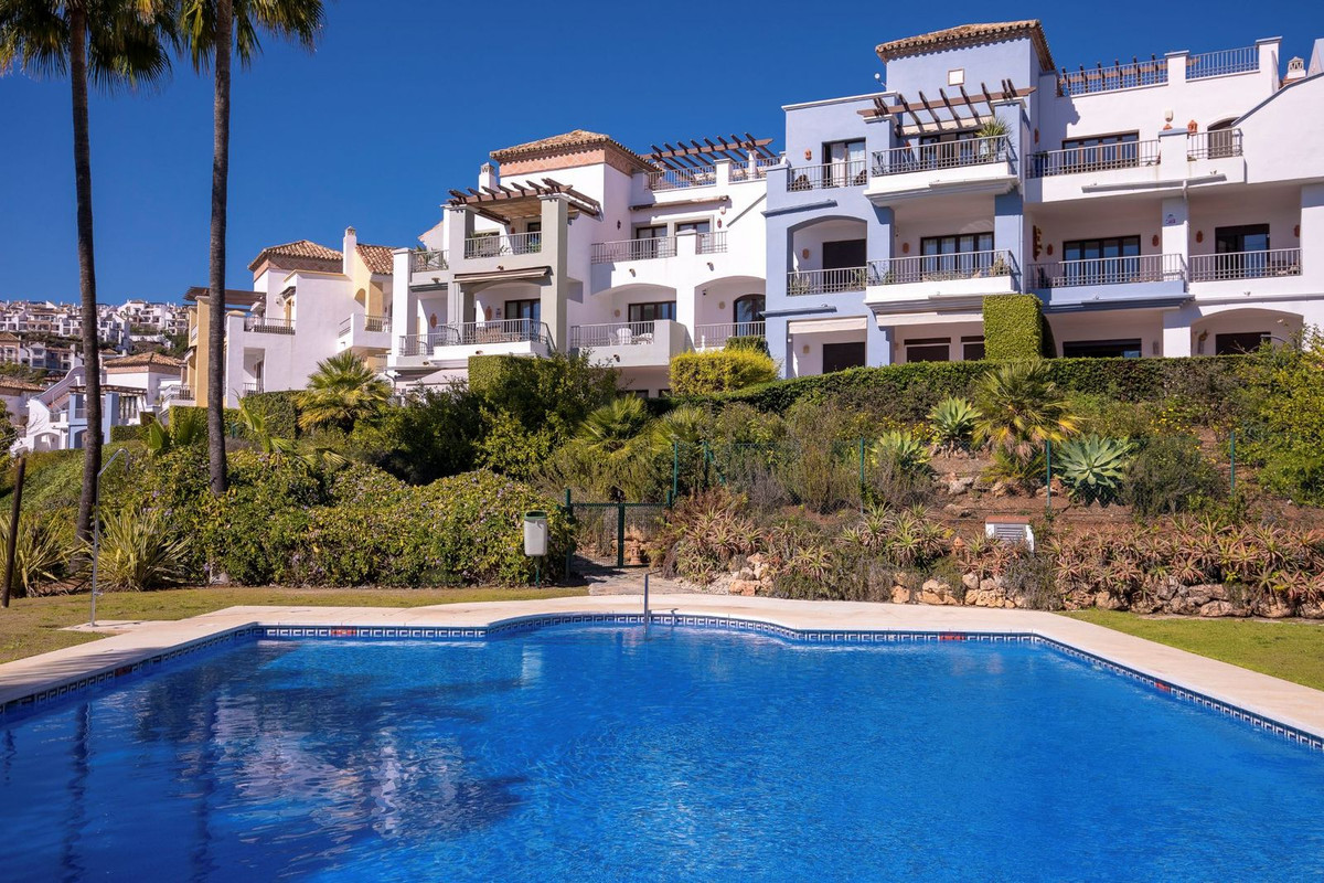 2 Bed Apartment for sale in Los Arqueros Costa Del Sol, Málaga, Spain