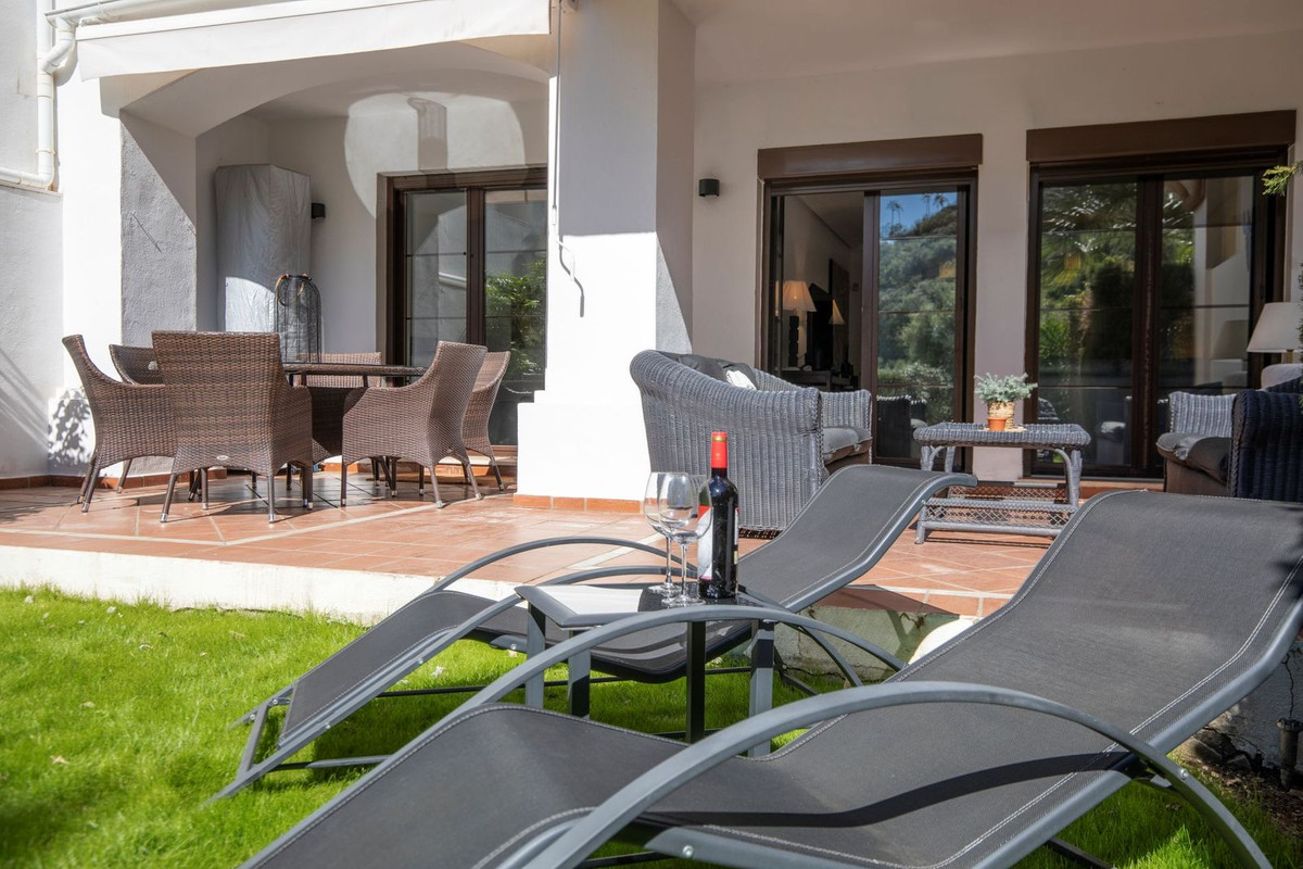 2 Bed Apartment for sale in Los Arqueros Costa Del Sol, Málaga, Spain