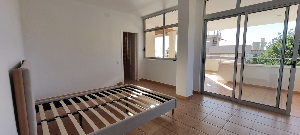 4 Bed Townhouse for sale in El Campello Costa Blanca, Alicante, Spain