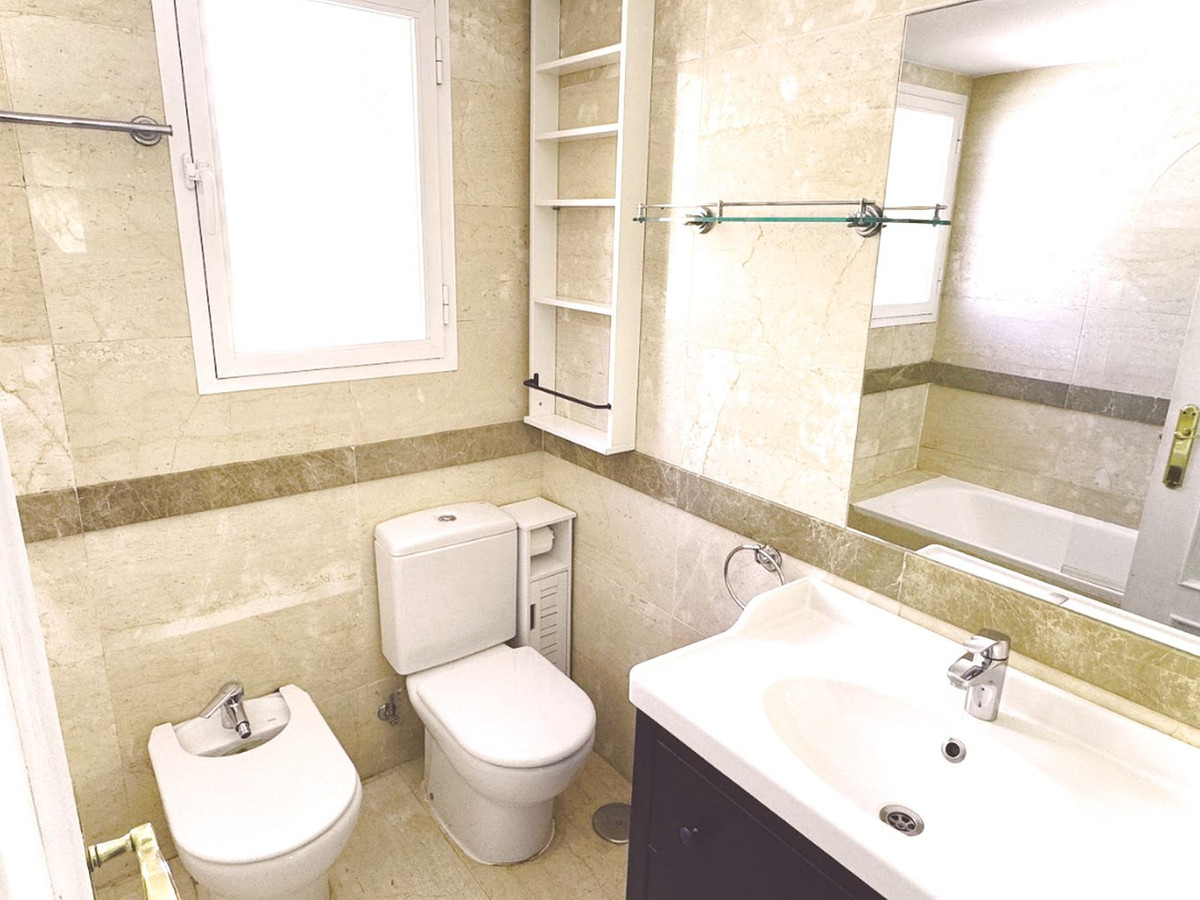 3 Bed Apartment for sale in Riviera Del Sol Costa Del Sol, Málaga, Spain
