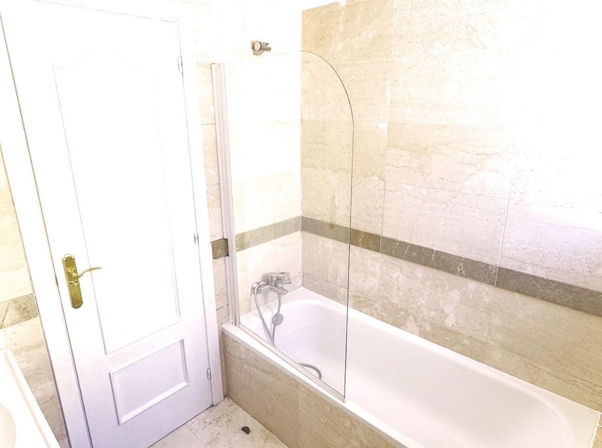 3 Bed Apartment for sale in Riviera Del Sol Costa Del Sol, Málaga, Spain