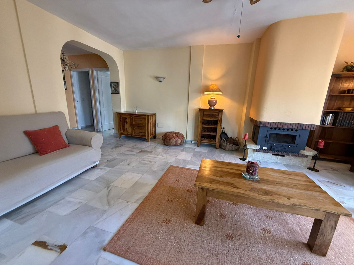 2 Bed Apartment for sale in Reserva De Marbella Costa Del Sol, Málaga, Spain