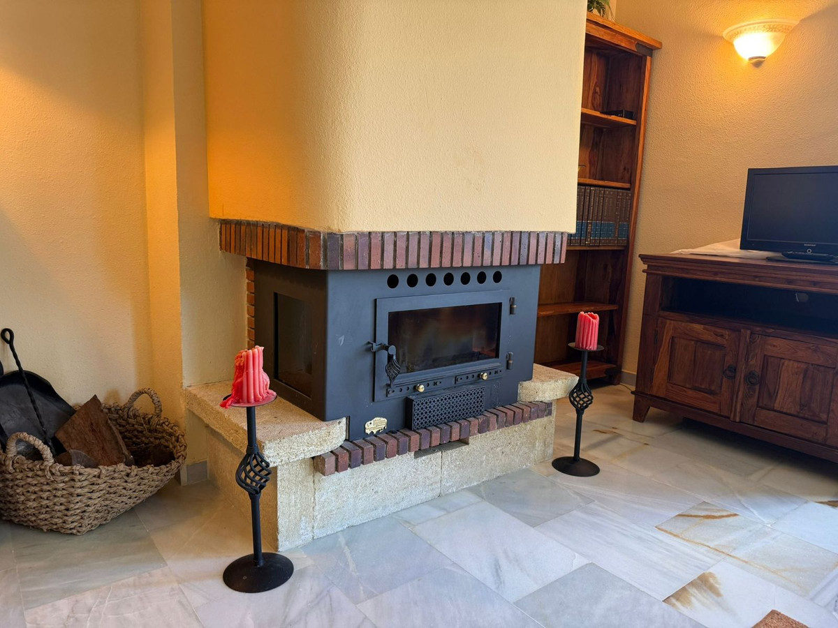 2 Bed Apartment for sale in Reserva De Marbella Costa Del Sol, Málaga, Spain