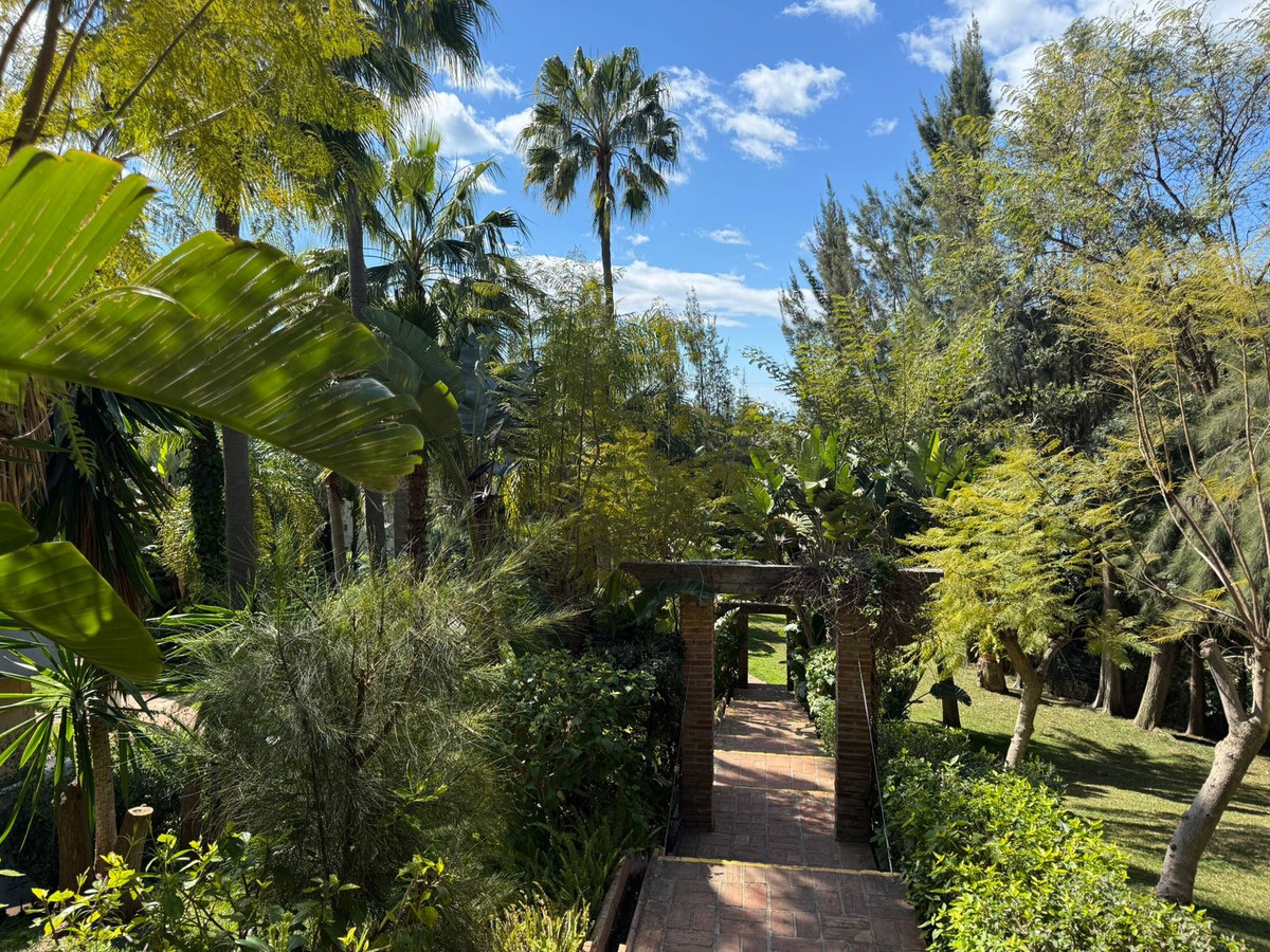 2 Bed Apartment for sale in Reserva De Marbella Costa Del Sol, Málaga, Spain