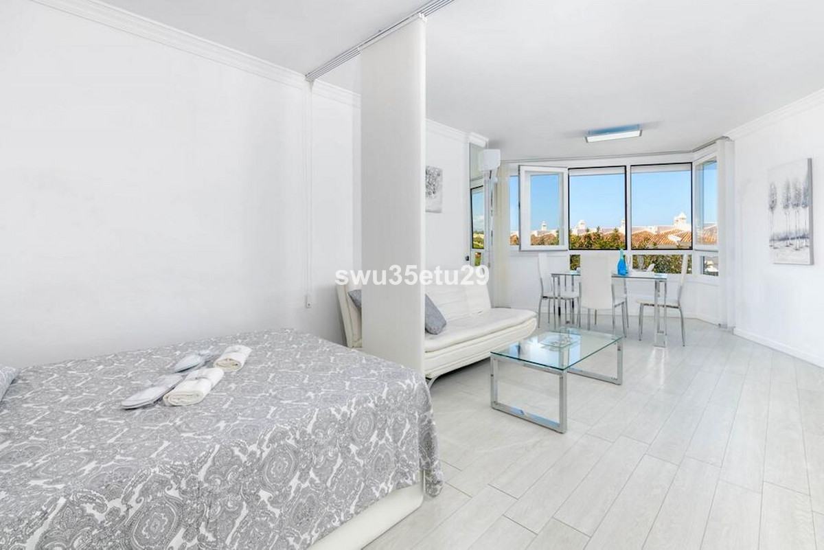 Se vende Estudio Planta Media  en Costa Del Sol, Málaga, España