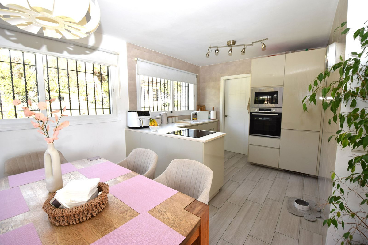 3 Bed Townhouse for sale in La Cala De Mijas Costa Del Sol, Málaga, Spain