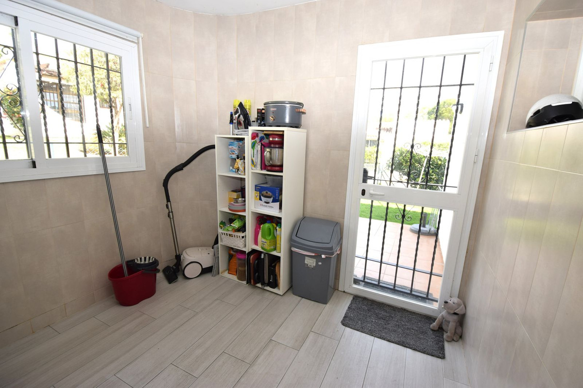 3 Bed Townhouse for sale in La Cala De Mijas Costa Del Sol, Málaga, Spain