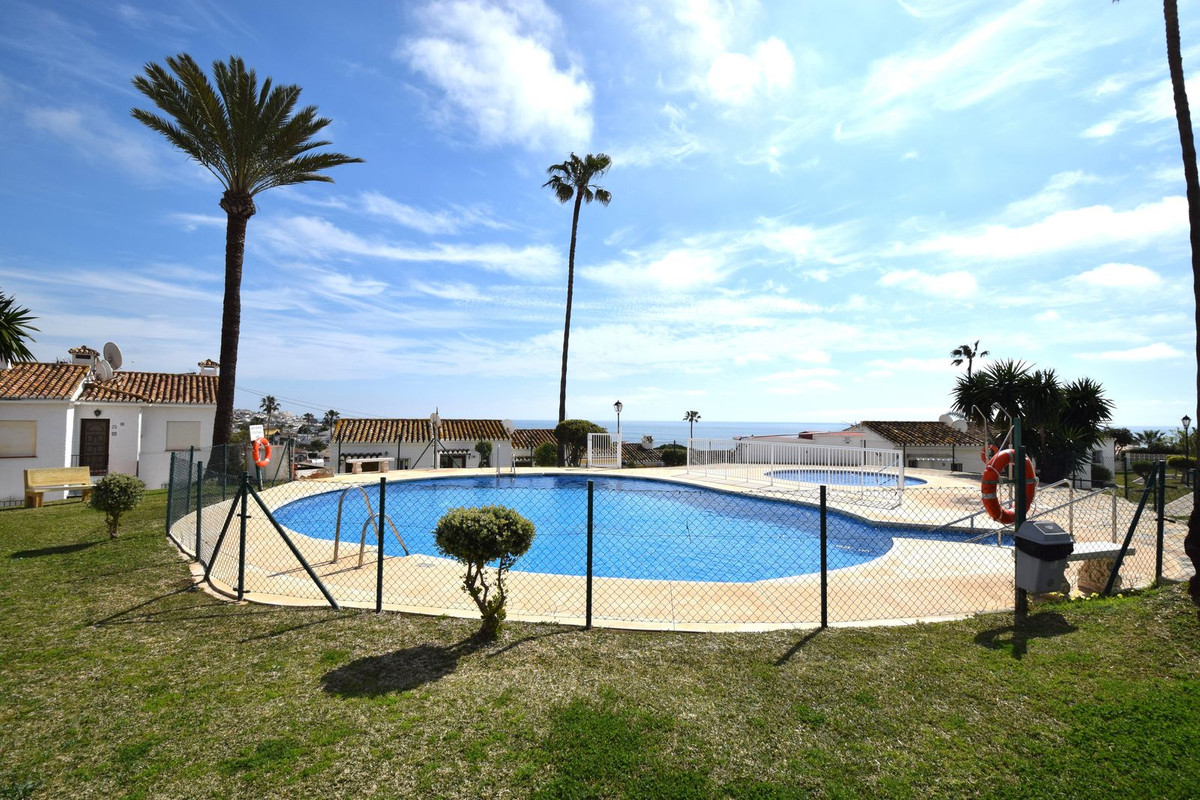 3 Bed Townhouse for sale in La Cala De Mijas Costa Del Sol, Málaga, Spain