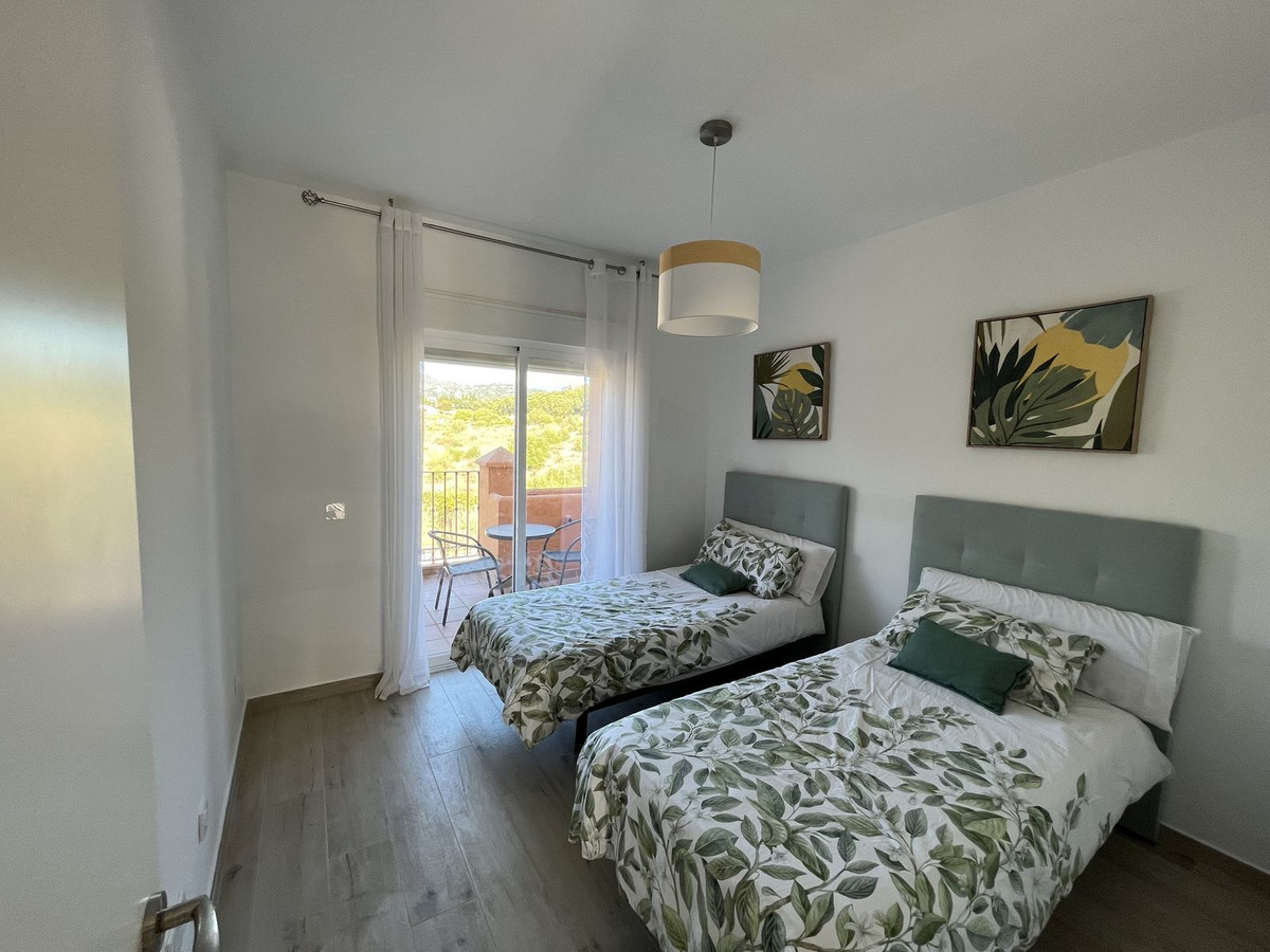 3 Bed Townhouse for sale in Benahavís Costa Del Sol, Málaga, Spain
