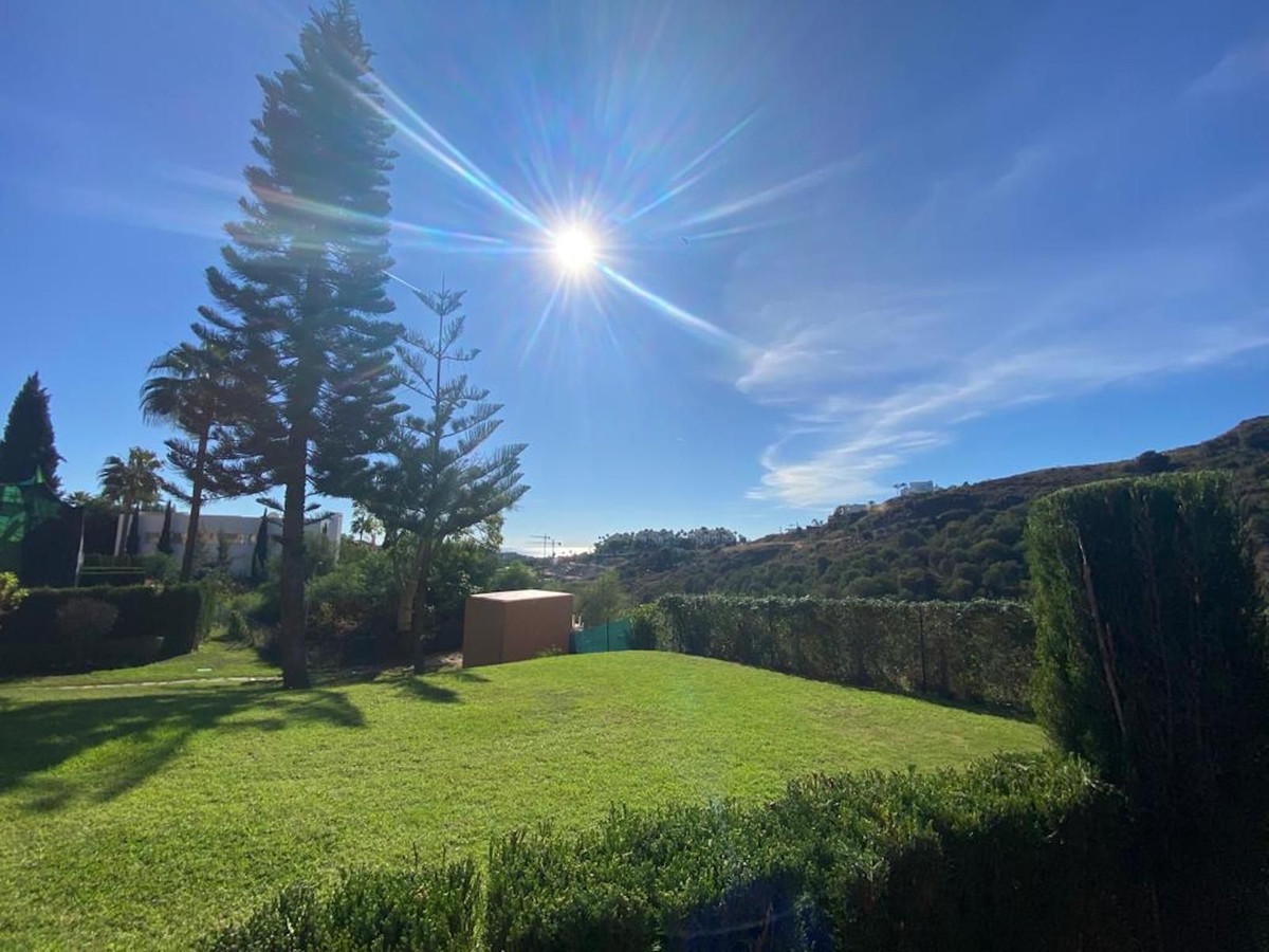 3 Bed Townhouse for sale in Benahavís Costa Del Sol, Málaga, Spain