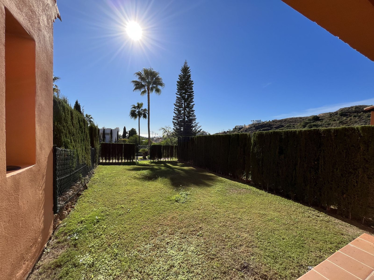 3 Bed Townhouse for sale in Benahavís Costa Del Sol, Málaga, Spain