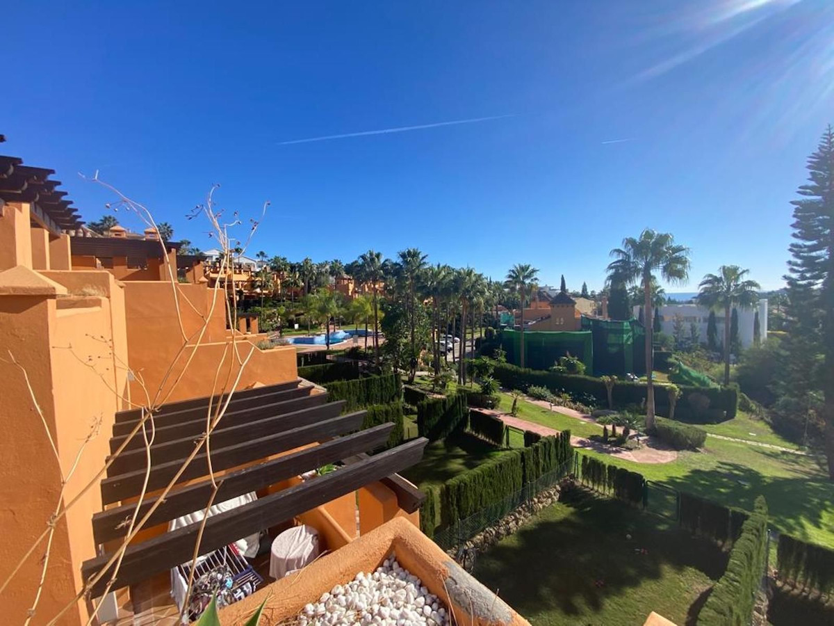 3 Bed Townhouse for sale in Benahavís Costa Del Sol, Málaga, Spain