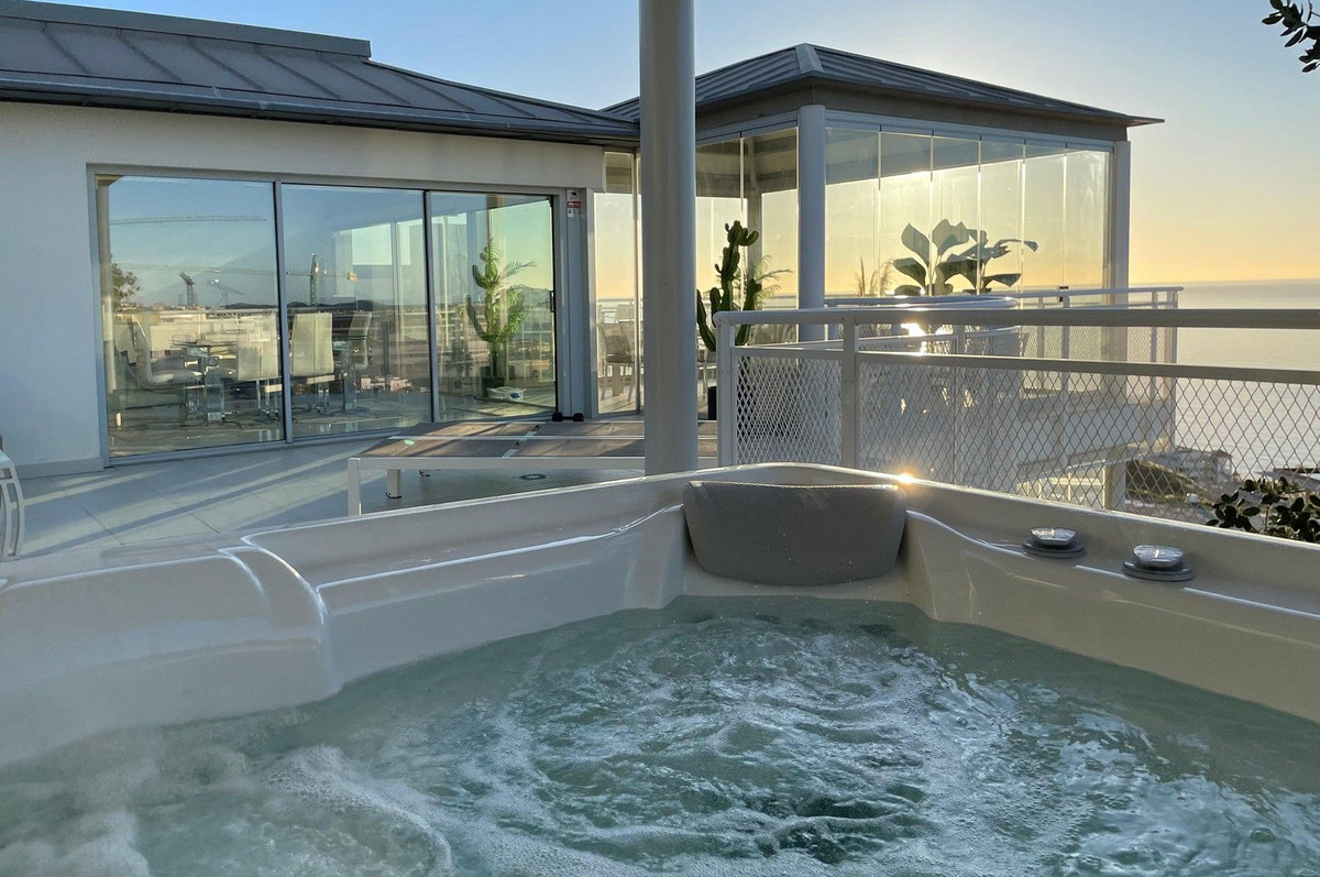 Se vende Ático de 3 dormitorios en Costa Del Sol, Málaga, España