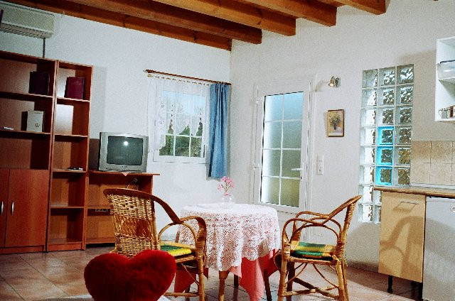 3 Bed Townhouse for sale in Estepona Costa Del Sol, Málaga, Spain
