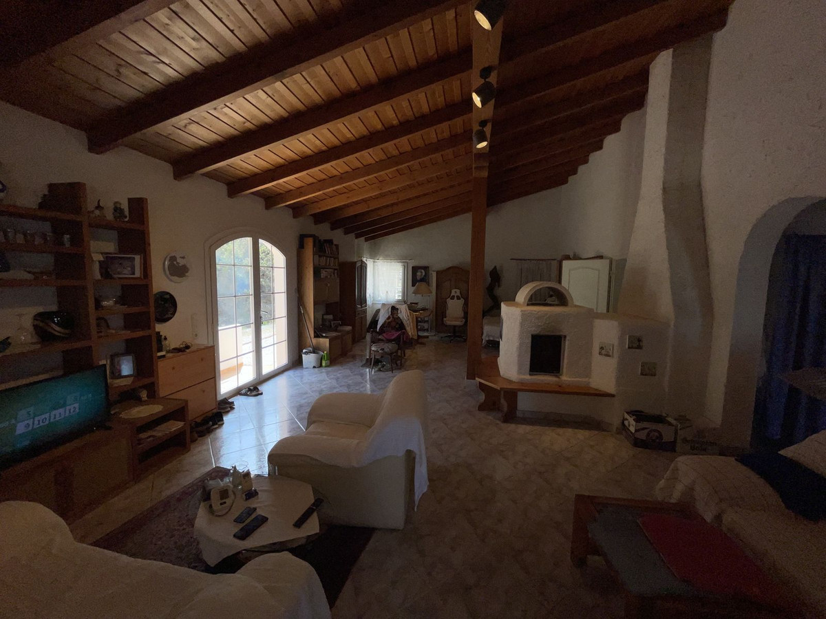 3 Bed Townhouse for sale in Estepona Costa Del Sol, Málaga, Spain