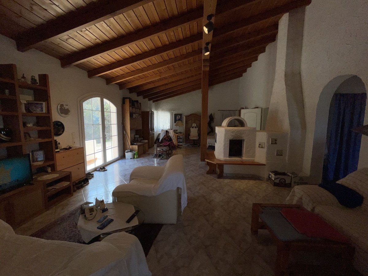 3 Bed Townhouse for sale in Estepona Costa Del Sol, Málaga, Spain