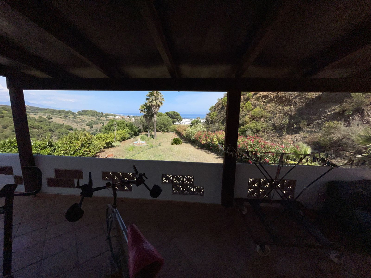 3 Bed Townhouse for sale in Estepona Costa Del Sol, Málaga, Spain