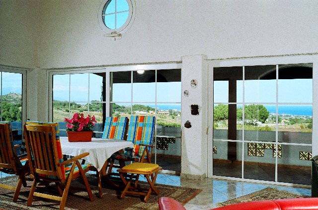 3 Bed Townhouse for sale in Estepona Costa Del Sol, Málaga, Spain