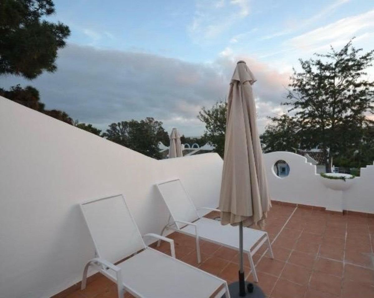 Se vende Adosada de 2 dormitorios en Costa Del Sol, Málaga, España