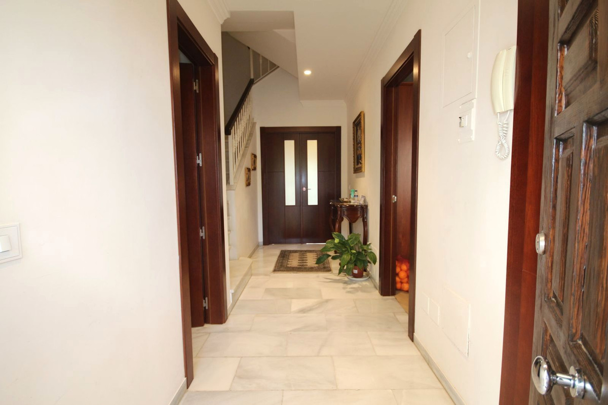 5 Bed Townhouse for sale in Marbella Costa Del Sol, Málaga, Spain