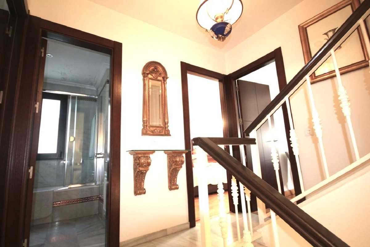 5 Bed Townhouse for sale in Marbella Costa Del Sol, Málaga, Spain