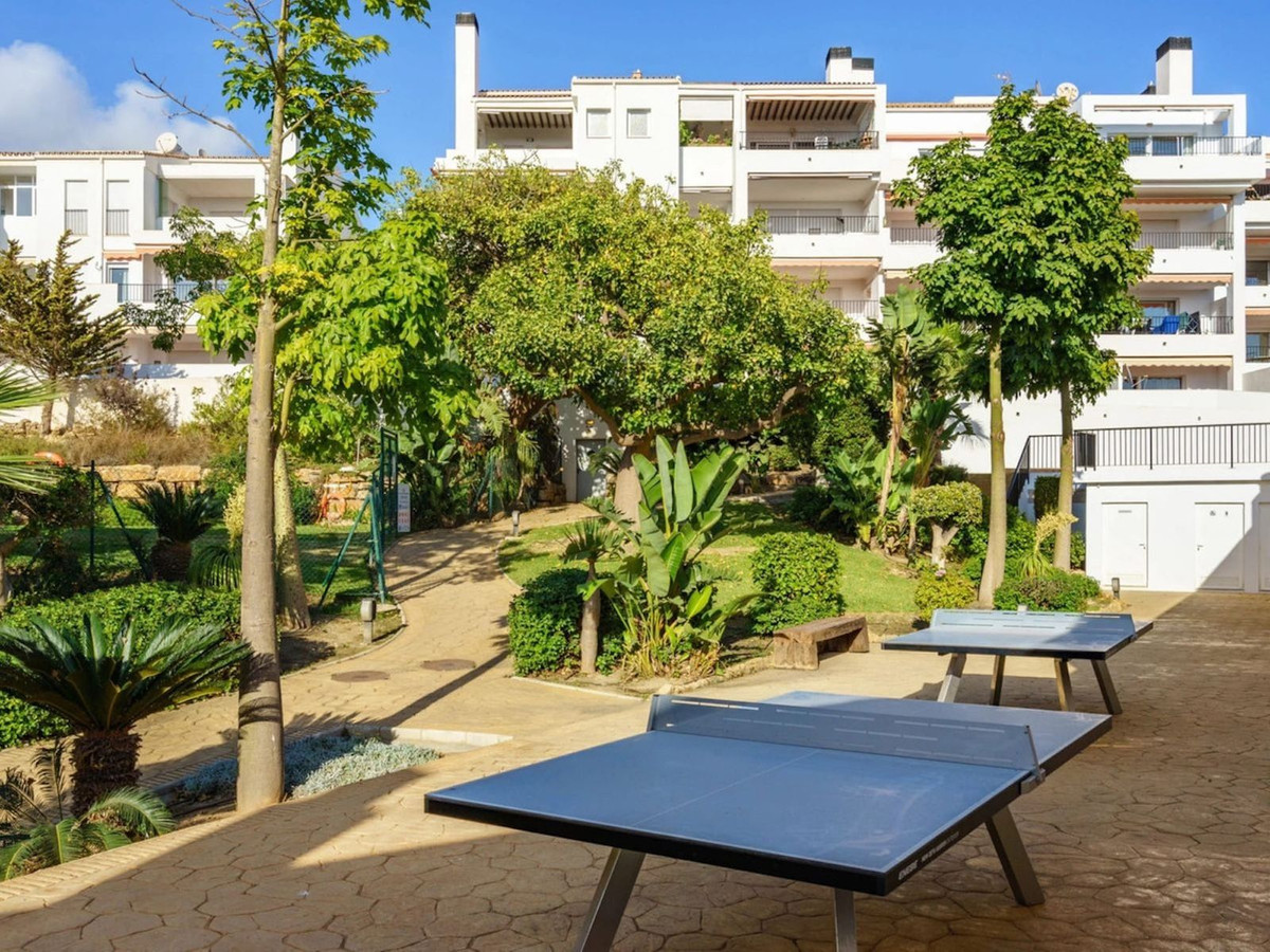 4 Bed Apartment for sale in Benalmadena Costa Del Sol, Málaga, Spain
