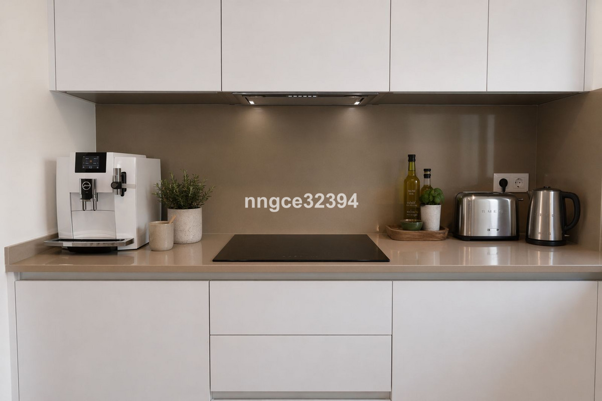 3 Bed Apartment for sale in Estepona Costa Del Sol, Málaga, Spain