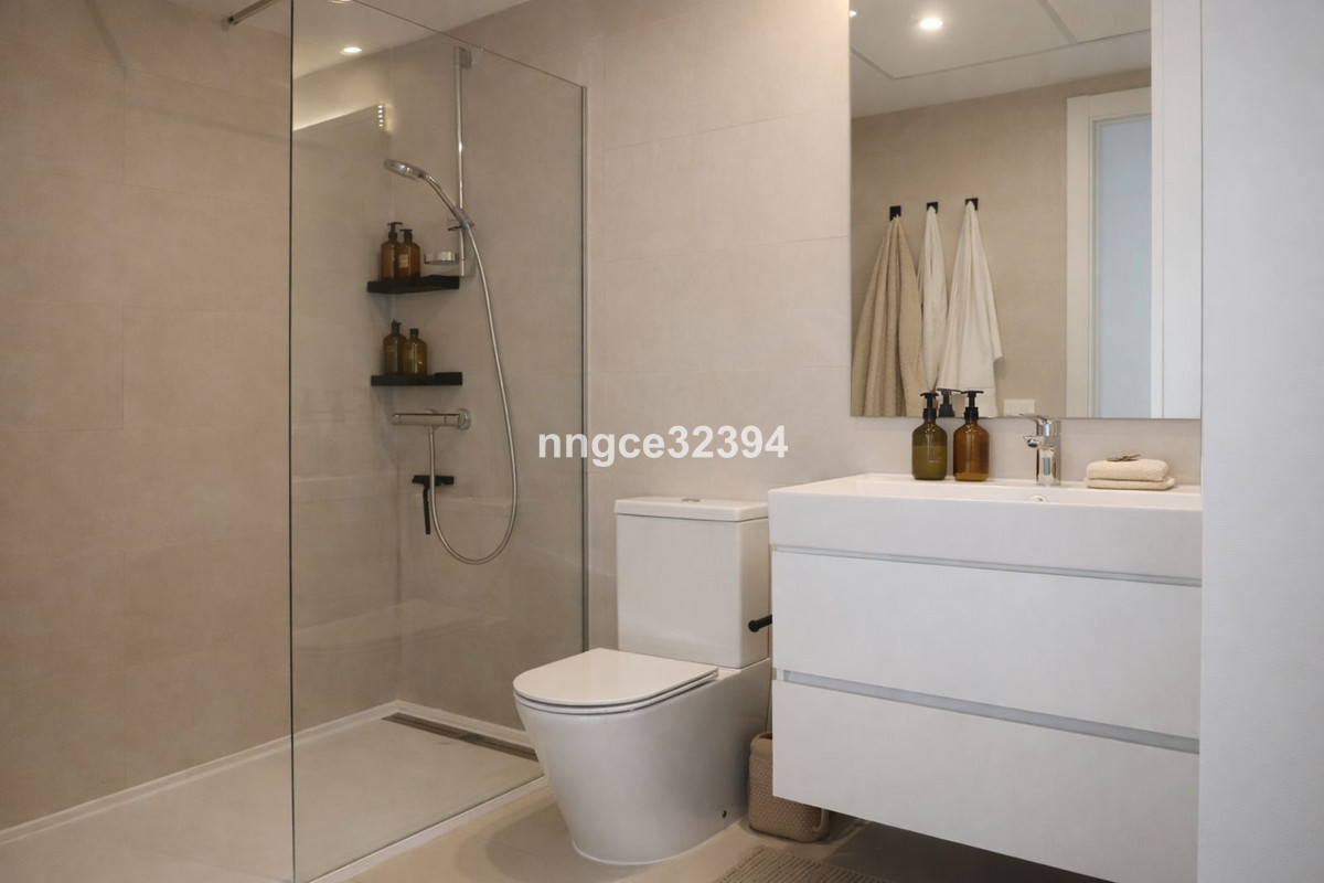 3 Bed Apartment for sale in Estepona Costa Del Sol, Málaga, Spain
