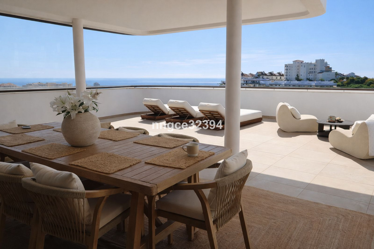 3 Bed Apartment for sale in Estepona Costa Del Sol, Málaga, Spain