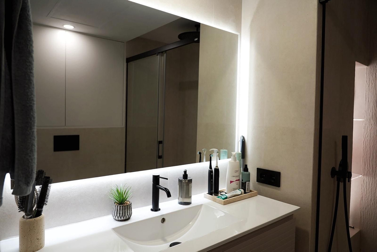 3 Bed Apartment for sale in Nueva Andalucía Costa Del Sol, Málaga, Spain
