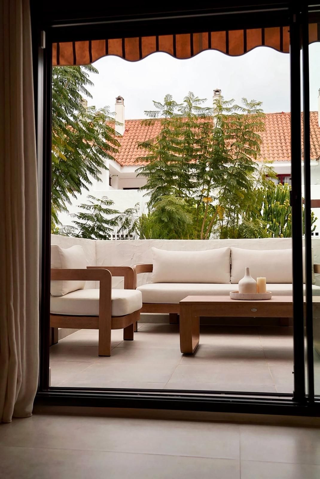 3 Bed Apartment for sale in Nueva Andalucía Costa Del Sol, Málaga, Spain