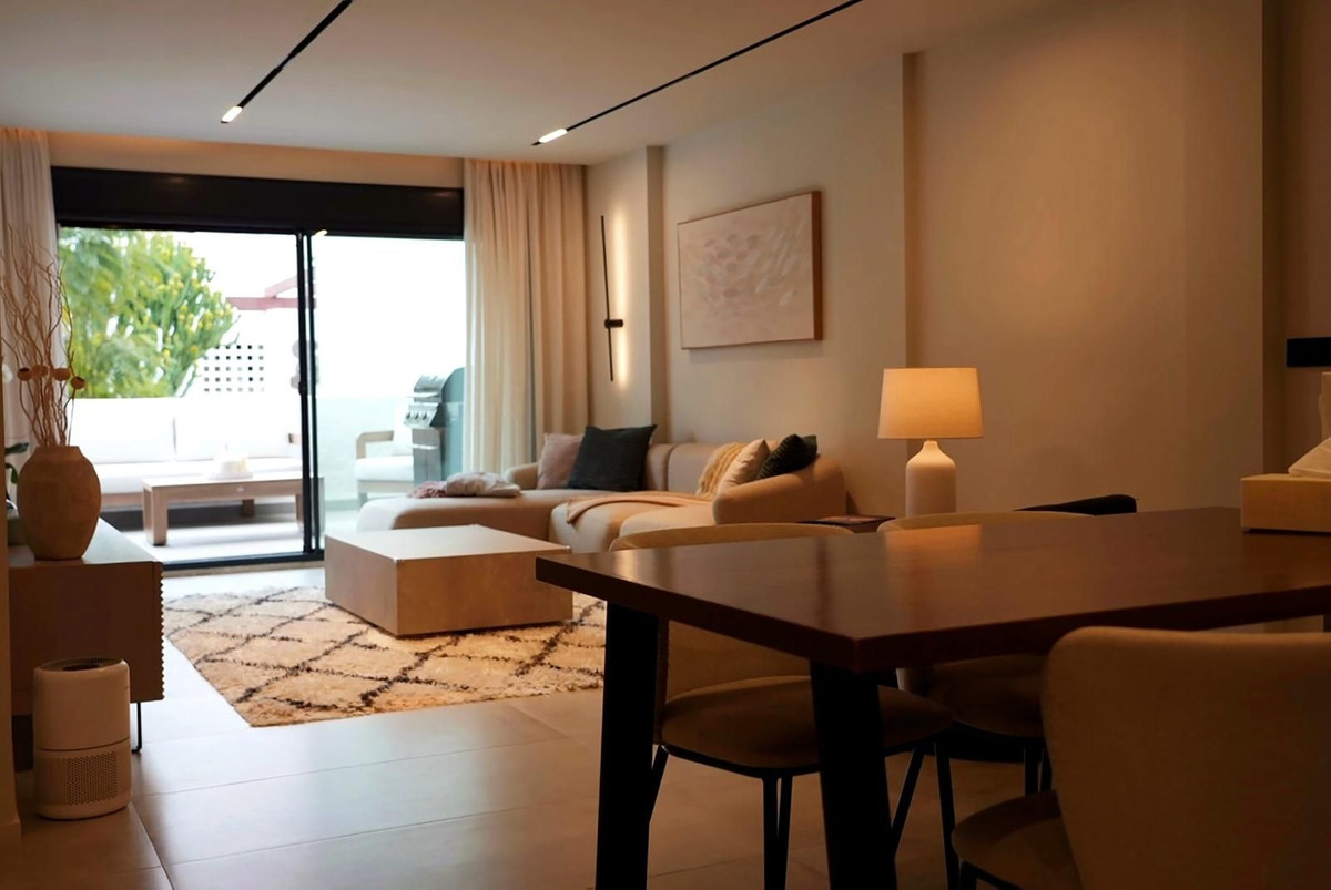 3 Bed Apartment for sale in Nueva Andalucía Costa Del Sol, Málaga, Spain