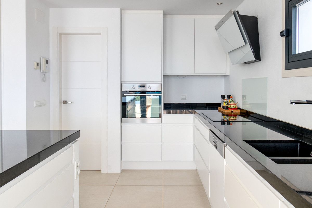 4 Bed Townhouse for sale in La Cala De Mijas Costa Del Sol, Málaga, Spain
