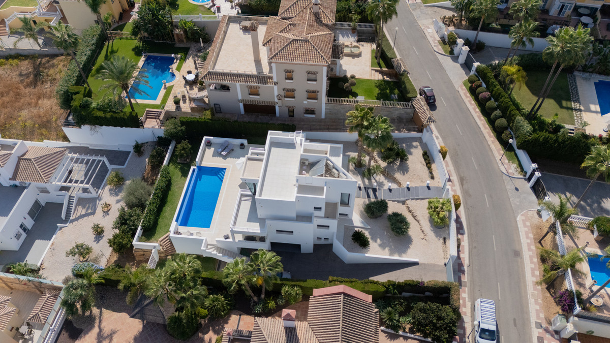 4 Bed Townhouse for sale in La Cala De Mijas Costa Del Sol, Málaga, Spain