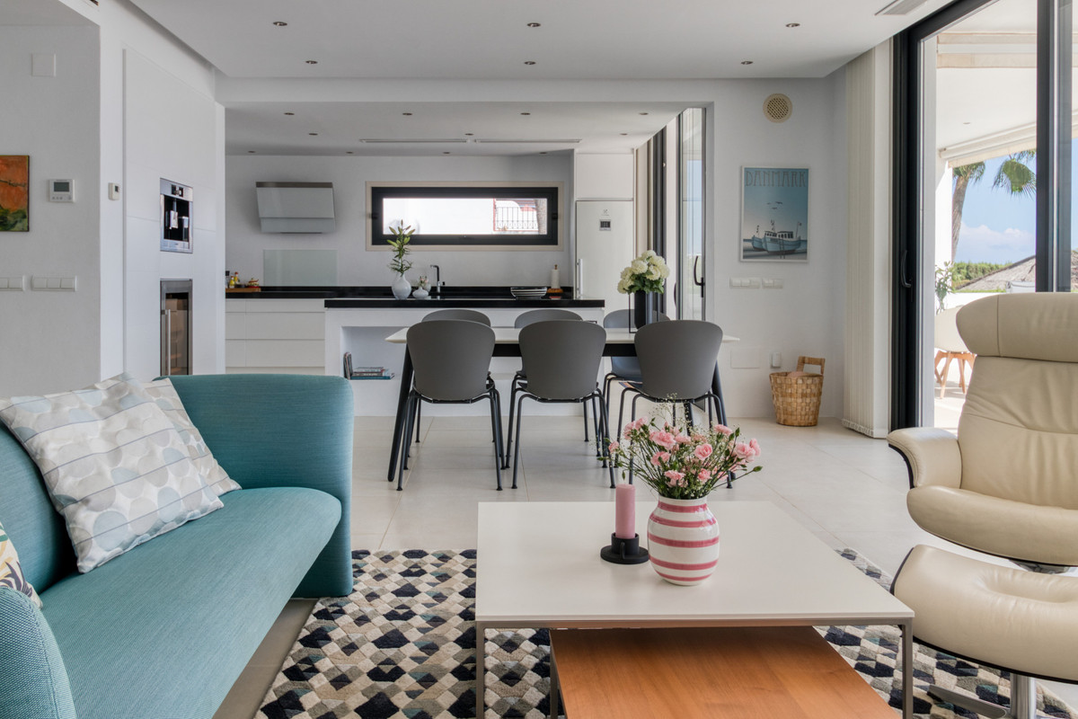 4 Bed Townhouse for sale in La Cala De Mijas Costa Del Sol, Málaga, Spain