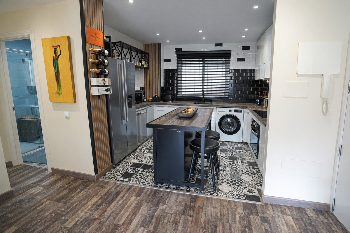 2 Bed Apartment for sale in Mijas Costa Costa Del Sol, Málaga, Spain