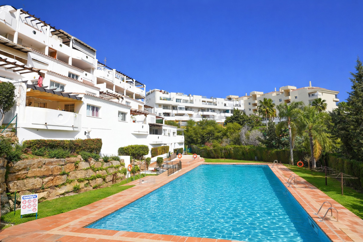 2 Bed Apartment for sale in Mijas Costa Costa Del Sol, Málaga, Spain