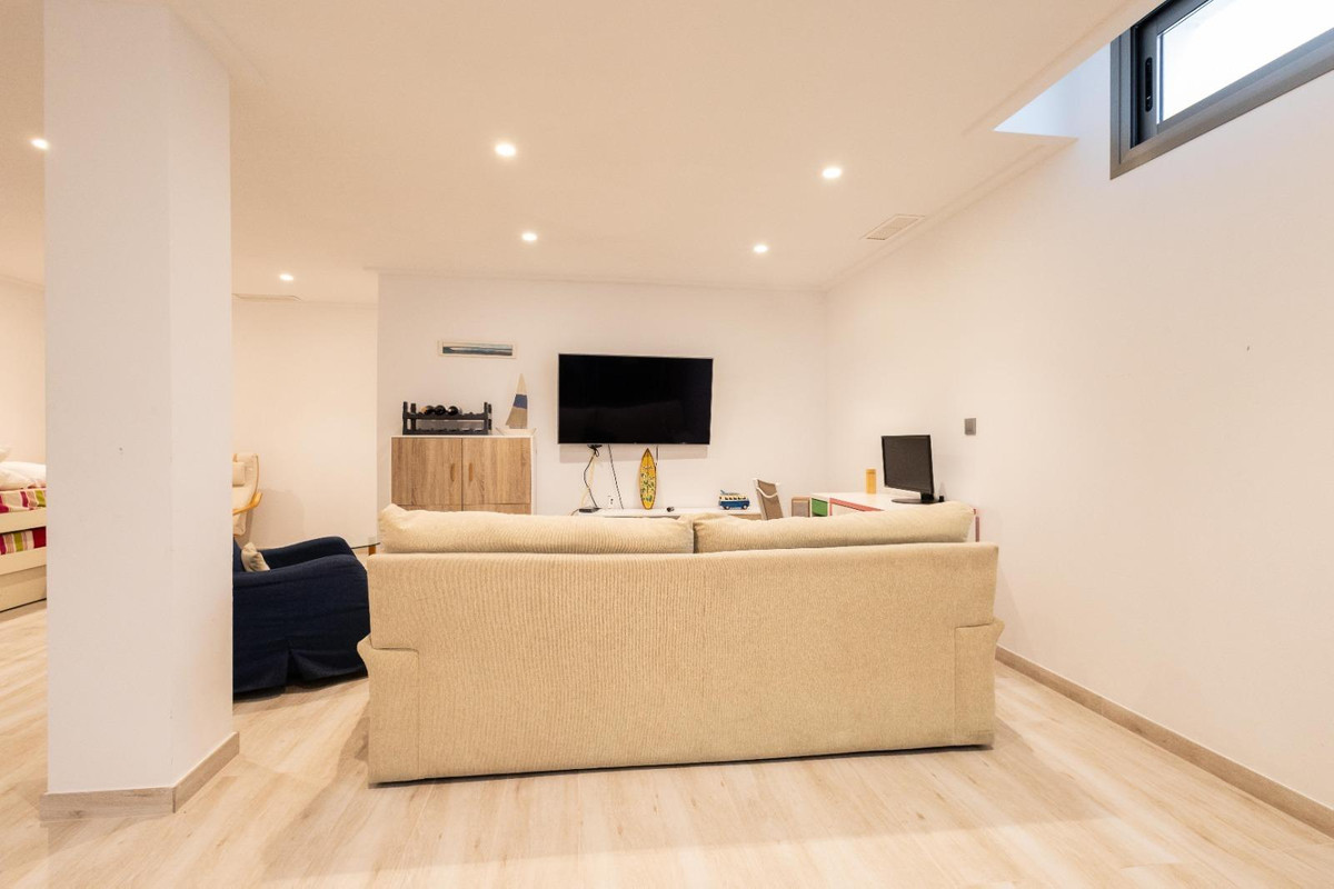 4 Bed Townhouse for sale in Orihuela Costa Costa Blanca, Alicante, Spain