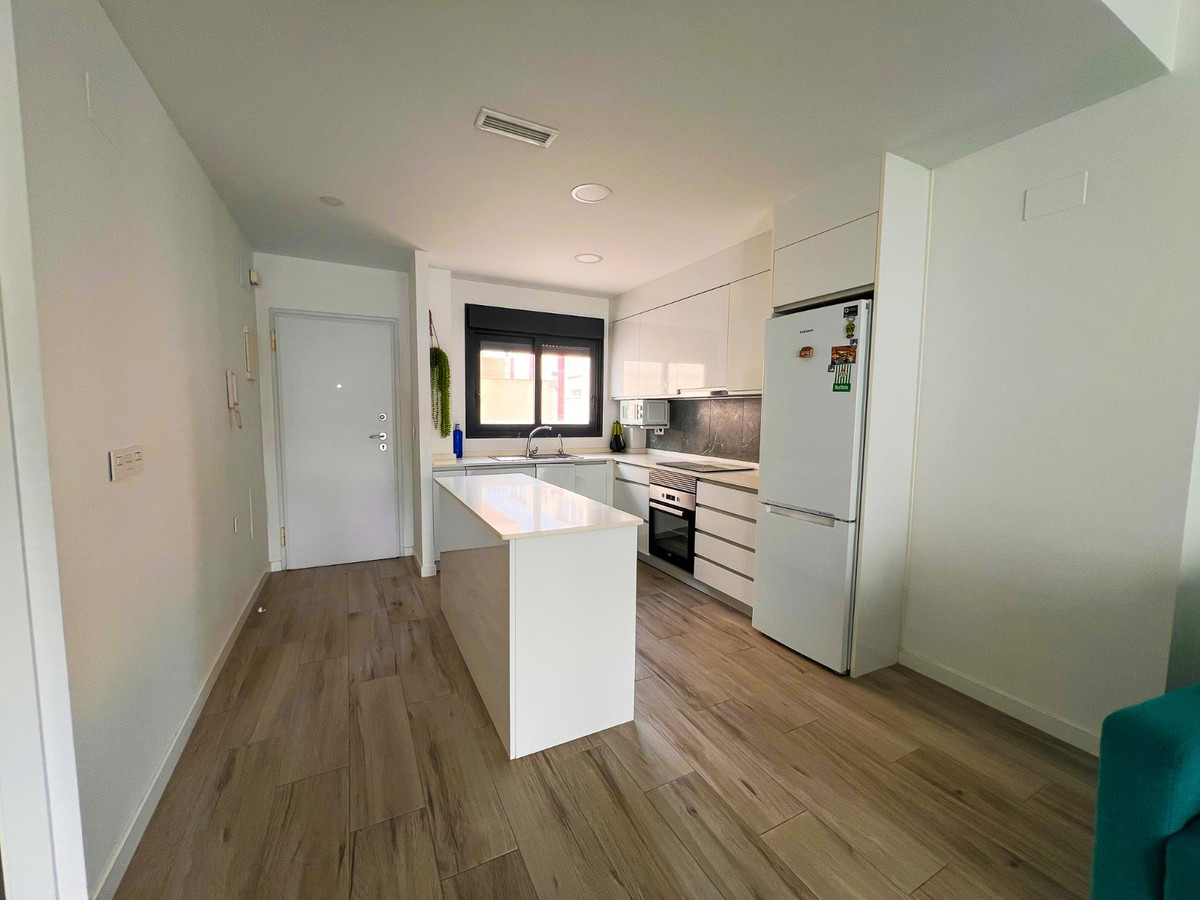 Se vende Apartamento Planta Baja de 3 dormitorios en Costa Blanca, Alicante, España