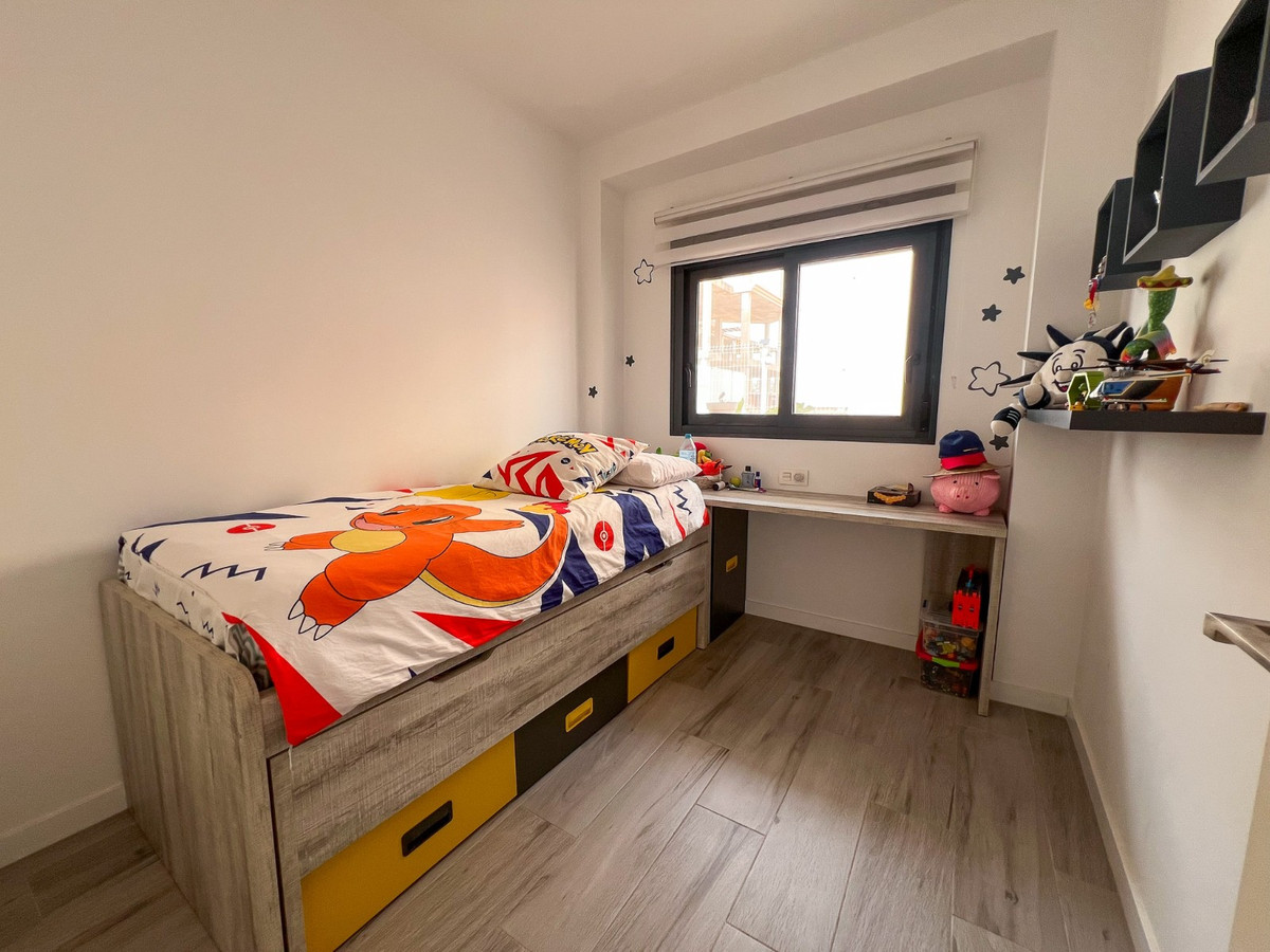 Se vende Apartamento Planta Baja de 3 dormitorios en Costa Blanca, Alicante, España