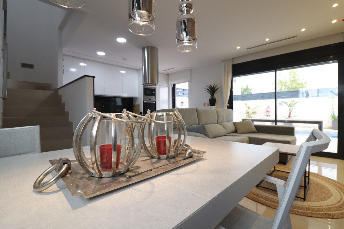 3 Bed Townhouse for sale in Benijofar Costa Blanca, Alicante, Spain
