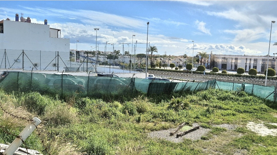 Plots for sale in Cancelada Costa Del Sol, Málaga, Spain